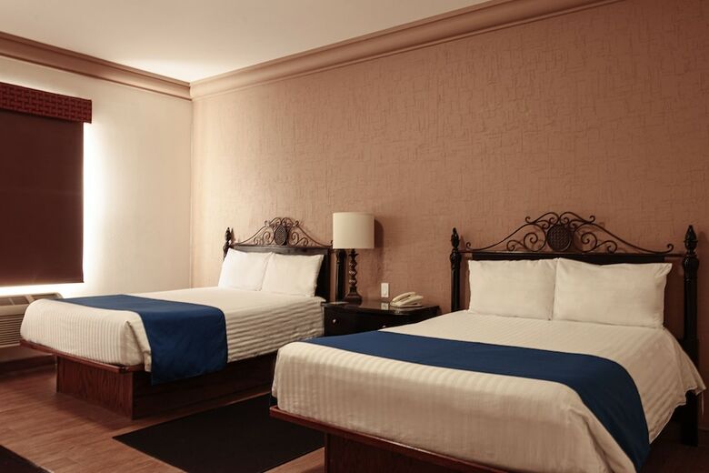 Hotel Conquistador Inn By Us Consulate