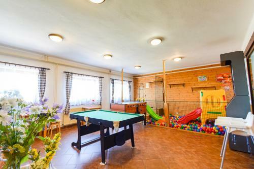 Hostal Horsk� Chata Na ?pici
