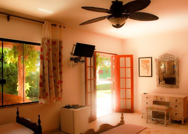 Hostal La Tana Del Tano Guest House