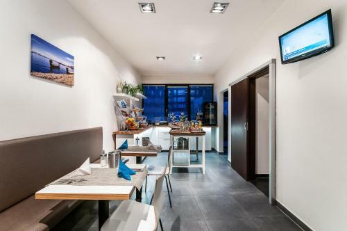 Vv Hotel