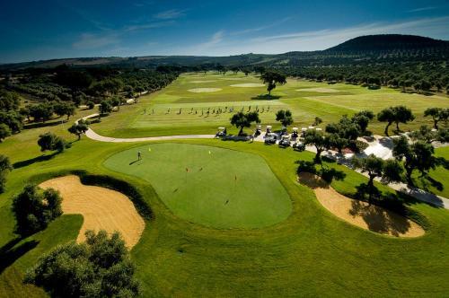 Arcos Fairways