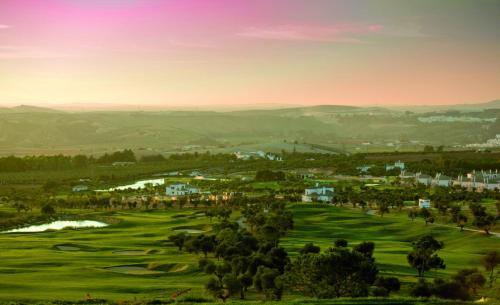 Arcos Fairways