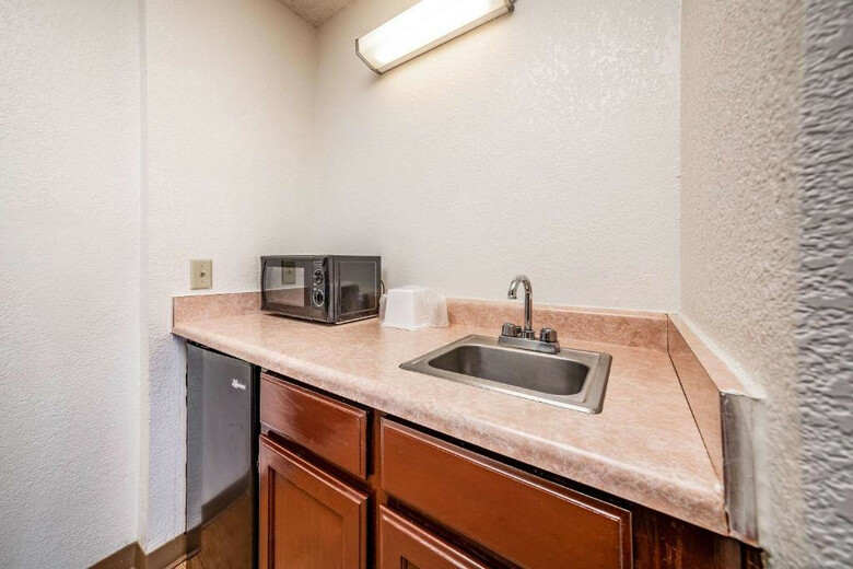 Motel Clarion Pointe - Near Grand Canyon