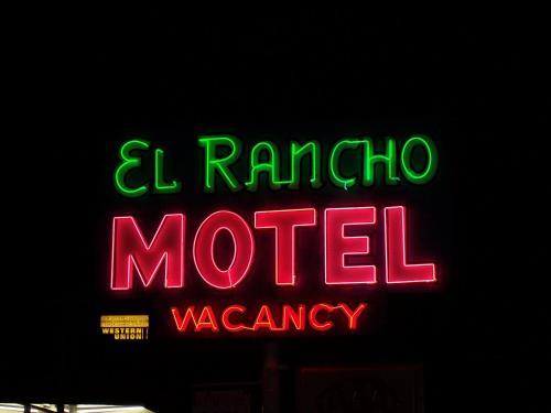 El Rancho Motel