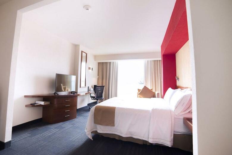 Hotel Holiday Inn Express Guadalajara Expo