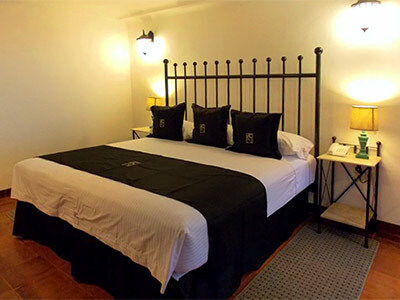Hotel Real De Leyendas