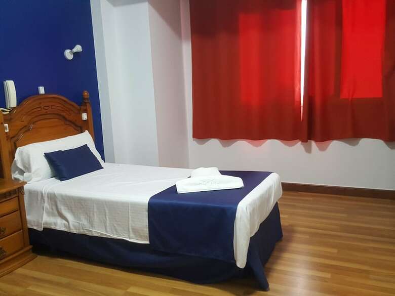 Hostal Pension San Gines