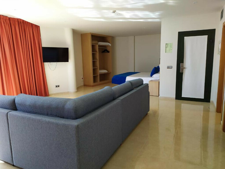 Hotel Pocillos Playa S�lo Adultos