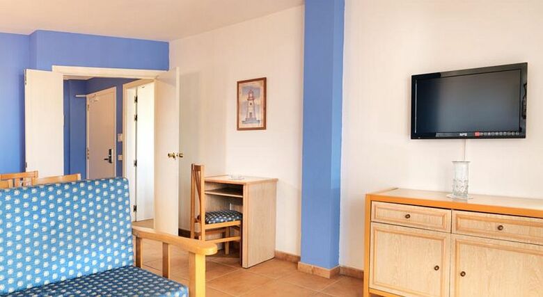 Oro Blanco Apartments