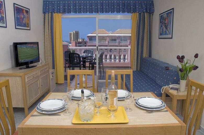 Apartamentos Mar-ola Park
