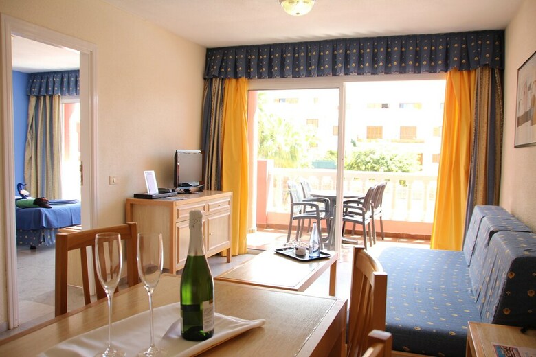 Apartamentos Mar-ola Park