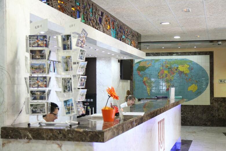 Hotel Univers