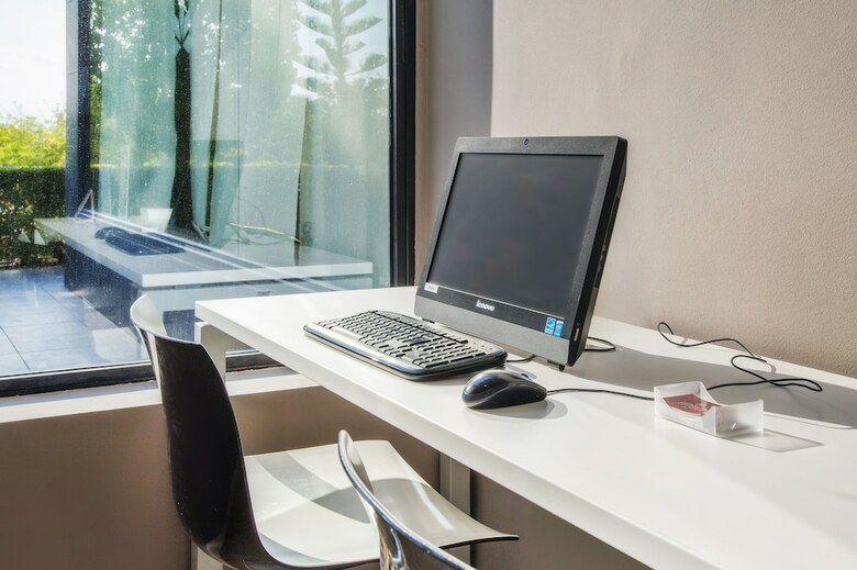 Azz Valencia T�ctica Hotel