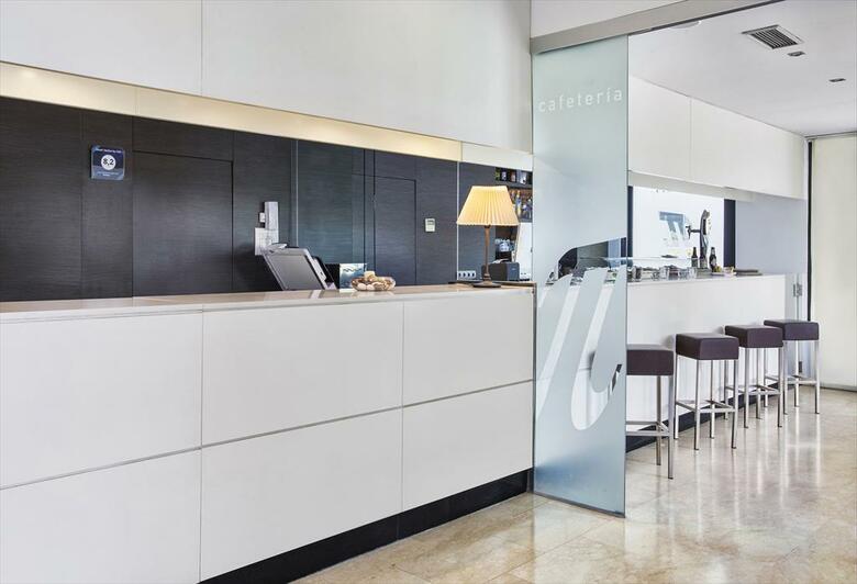 Azz Valencia T�ctica Hotel