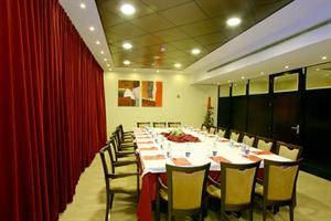 Hotel Kris Ciudad de Sabi��nigo