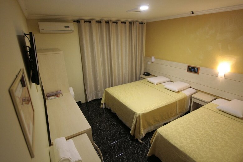 Hotel Tr�s Fronteiras
