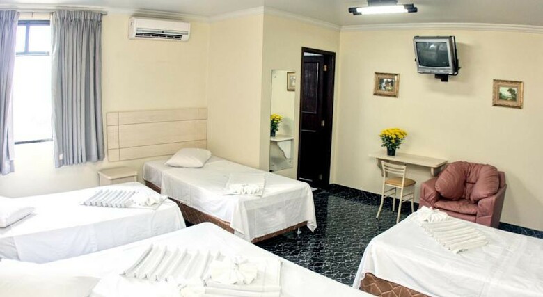 Hotel Tr�s Fronteiras