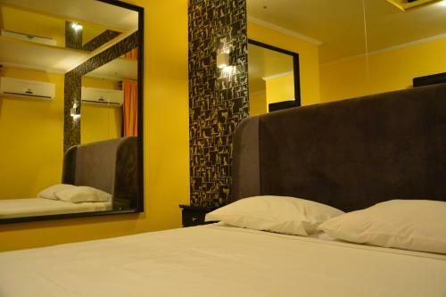 Hotel Motel Amore Mio (adult Only)