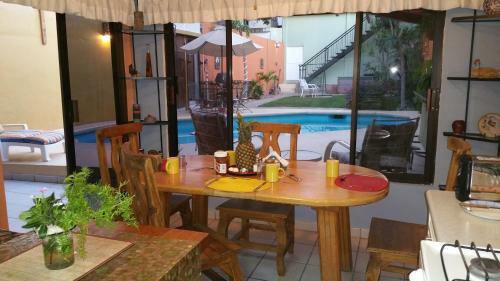 Bed & Breakfast Posada Colibri