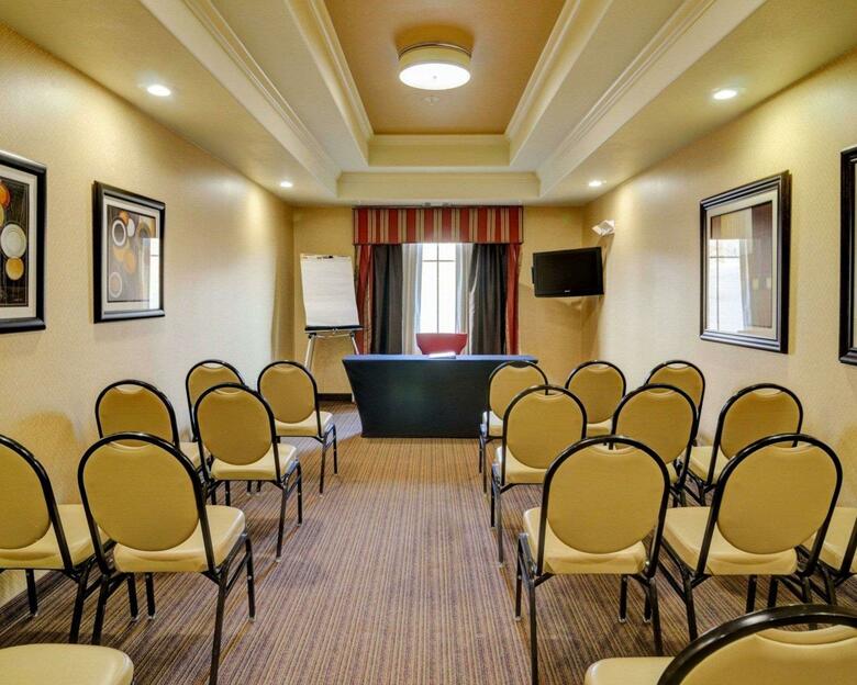 Hotel Comfort Inn And Suites Fort Smith