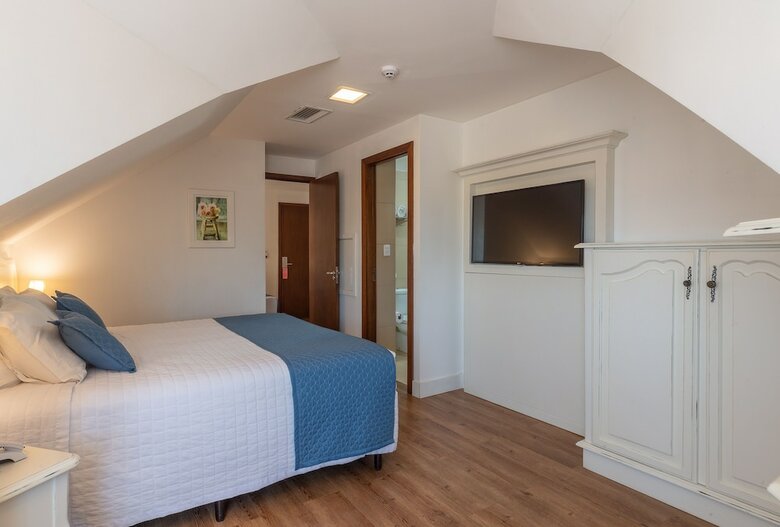 Encantos Charme Hotel
