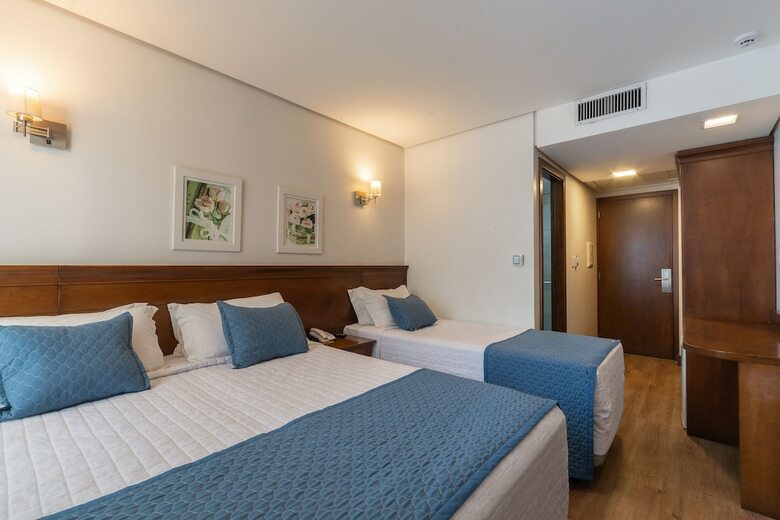 Encantos Charme Hotel