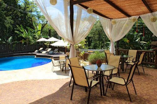 Hostal Pousada Villaggio Assis