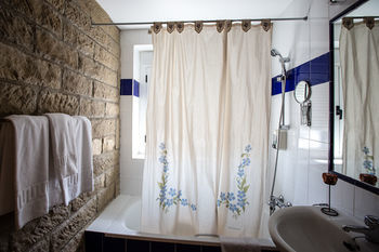 Hotel Villa De Ayerbe