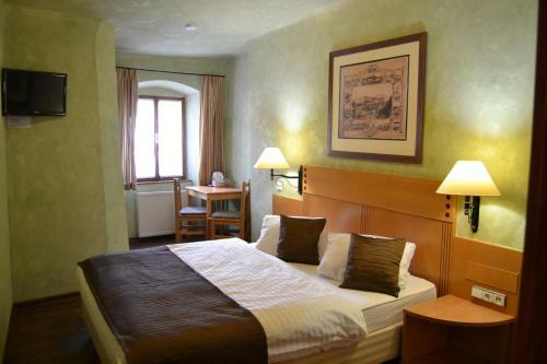 Hostal Pension U Hada