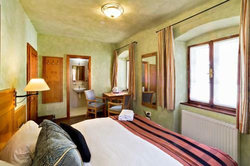 Hostal Pension U Hada
