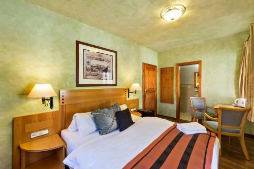 Hostal Pension U Hada