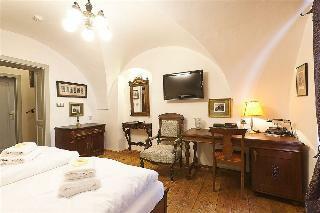 Hotel Kr?�n?v D?m