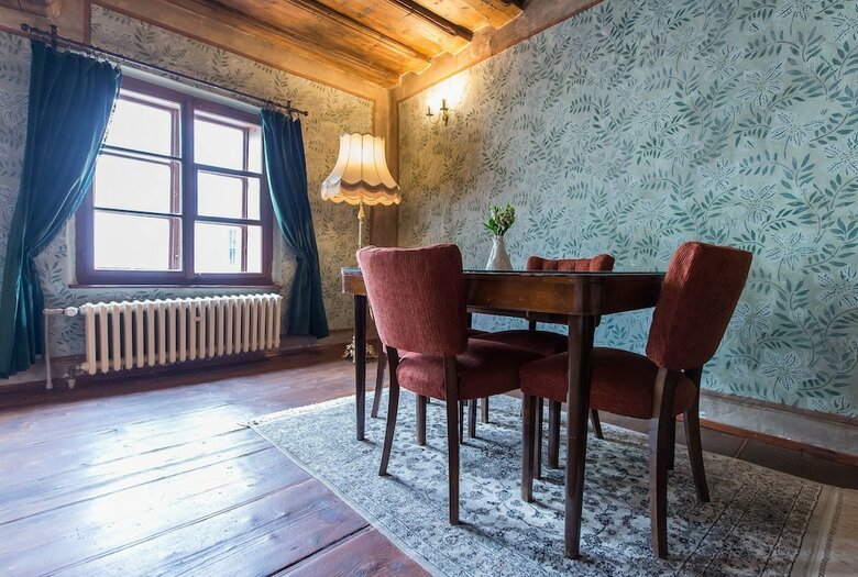 Hostal Alt Straninger