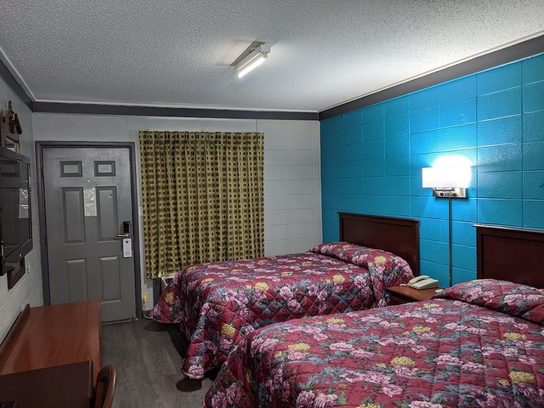 Motel Sheridan Inn