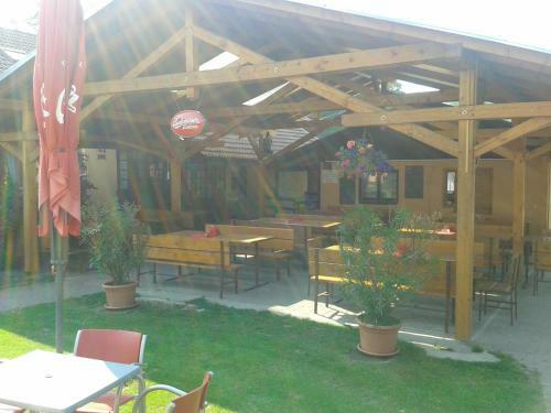 Lodge Sportcentrum Dvo?�k