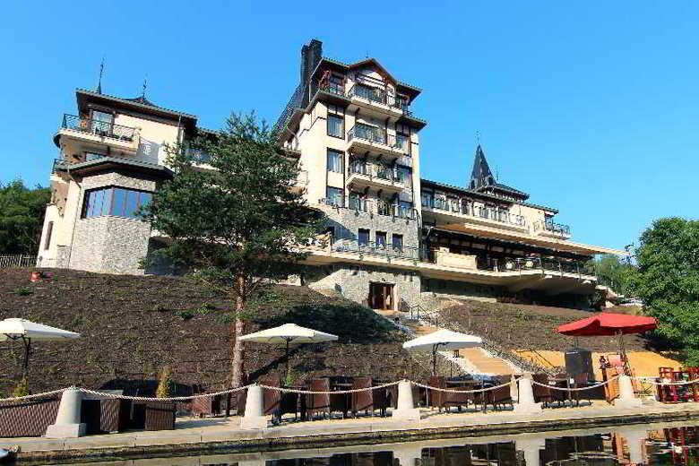 Hotel Retro Riverside