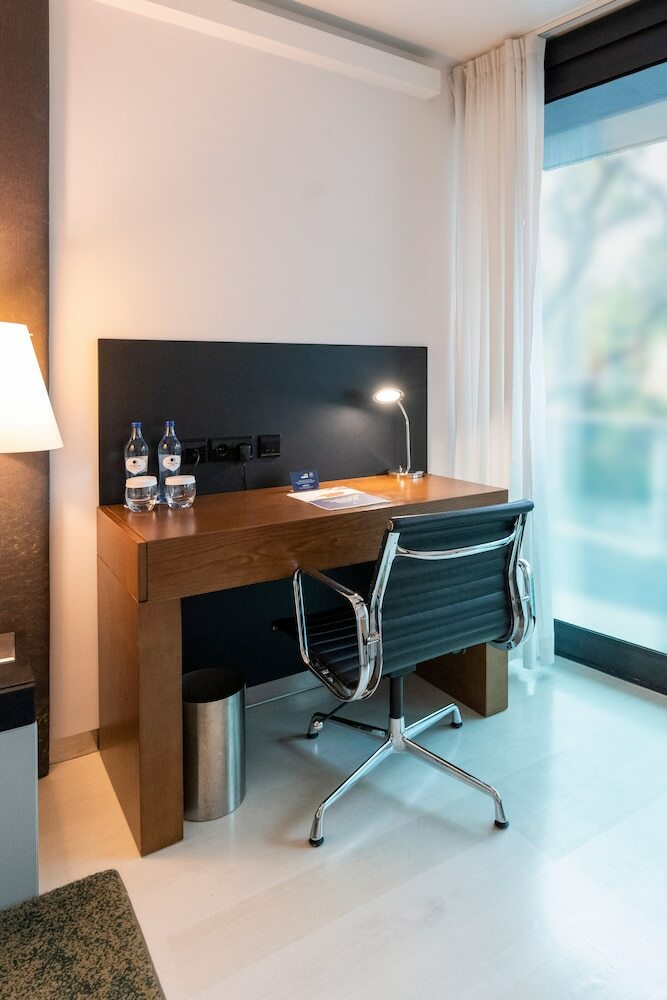 Hotel Double Tree Hilton Fontana