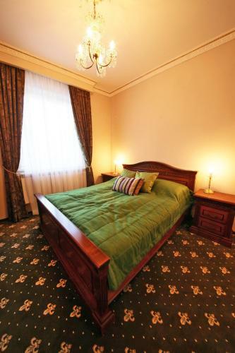 Alisa Hotel