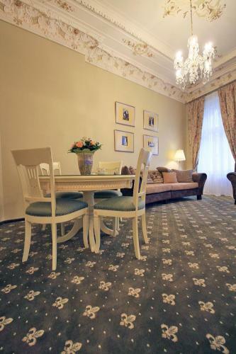 Alisa Hotel