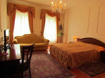 Hotel Renesance Krasna Kralovna