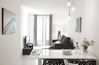 Ainb Gothic-cathedral Apartments