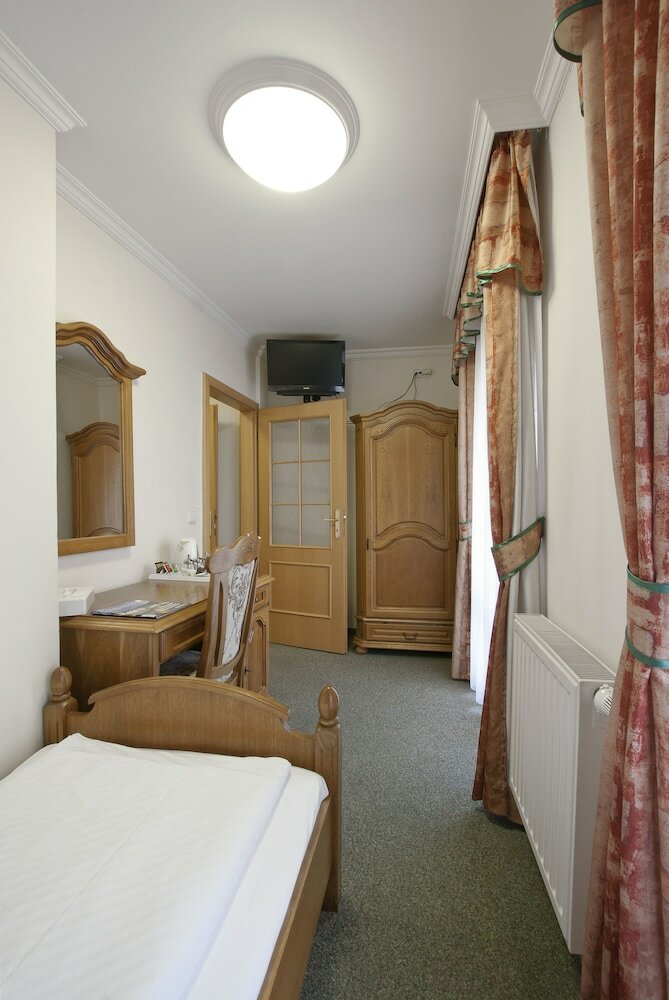 Hostal Villa Rosa