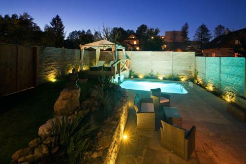 Pytloun Travel Hotel