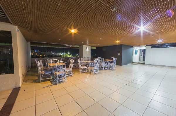 X�nius Hotel