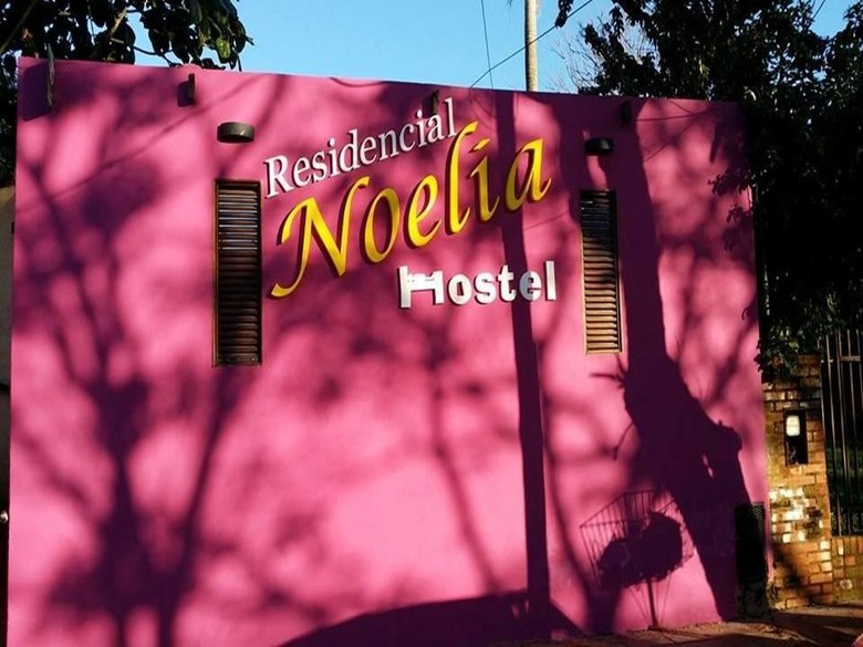 Residencial Noelia Hostel