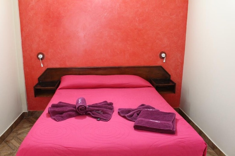 Residencial Noelia Hostel