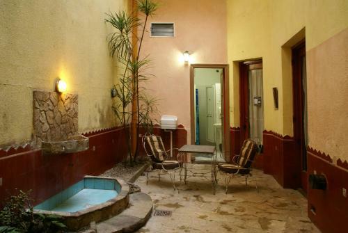 Albergue La Casona de Don Jaime 2 & Suites Hi