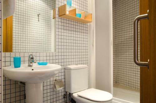 Ripoll Apartments