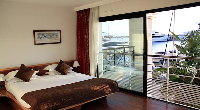 Hotel Residence Quai Des Princes