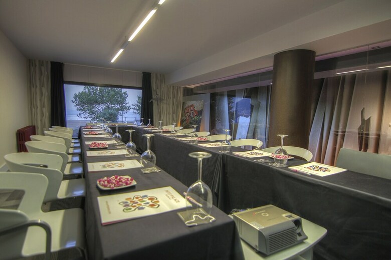 Hotel Petit Palace Tamarises